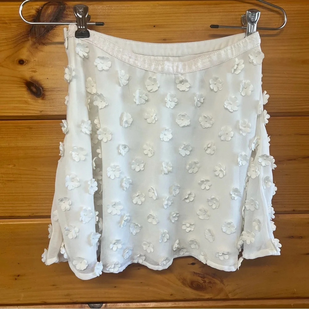 Forever 21 White Floral Embellished Skirt 3D Flowers Beaded Lined  24